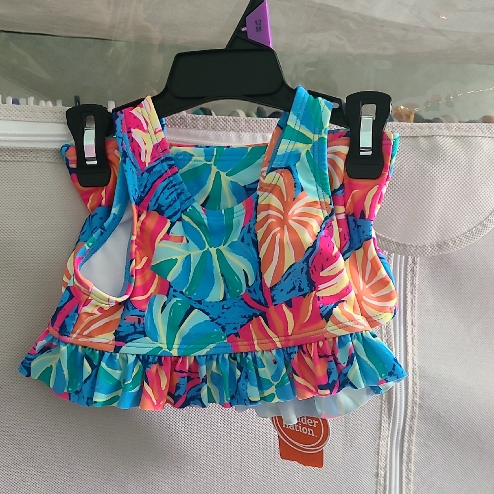 Colorful Tropical Print Ruffled Top